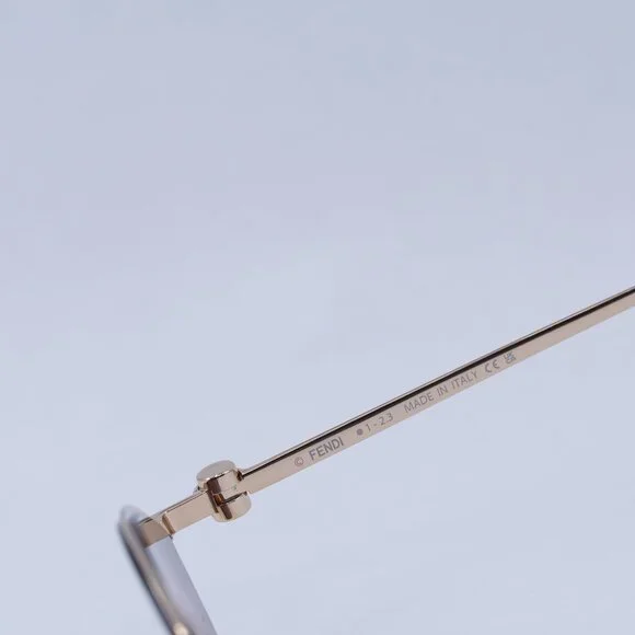 🕶️ New Fendi FE40114U-Y 33U Sunglasses - Red Gold with Golden Chain Frame - Picture 8 of 13